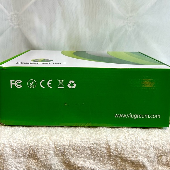 Viugreum 30w/110v LED Flood Light Warm White Outdoor Spotlight - JPD5PT30W/110V - Picture 2 of 9